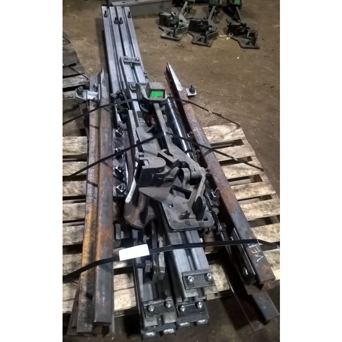 [5285423] #3 85 lb Unassembled Turnout Kit 42" TG